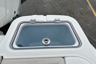 Boston Whaler 325 Conquest 15 2026 Boston Whaler 325 Conquest 16