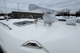 Boston Whaler 325 Conquest 52 2026 Boston Whaler 325 Conquest 53
