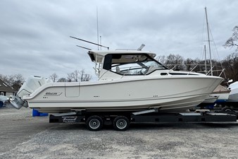 Boston Whaler 325 Conquest 59 2026 Boston Whaler 325 Conquest 60