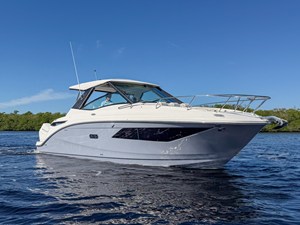 Sea Ray Sundancer 320 Outboard 1 2027 Sea Ray Sundancer 320 Outboard 2