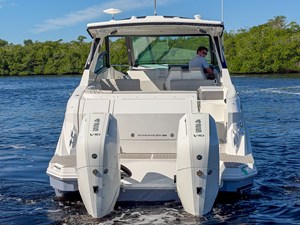 Sea Ray Sundancer 320 Outboard 34 2027 Sea Ray Sundancer 320 Outboard 35