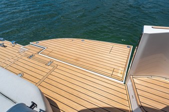 Azimut Seadeck 6 8 2025 Azimut Seadeck 6 9