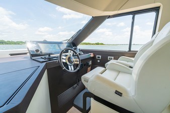 Azimut Seadeck 6 33 2025 Azimut Seadeck 6 34