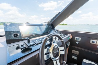 Azimut Seadeck 6 34 2025 Azimut Seadeck 6 35