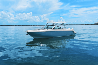 Boston Whaler 320 VANTAGE 3 2020 Boston Whaler 320 VANTAGE 4