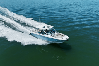 Boston Whaler 320 VANTAGE 13 2020 Boston Whaler 320 VANTAGE 14