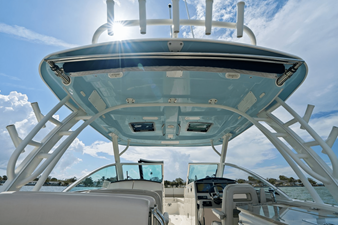Boston Whaler 320 VANTAGE 21 2020 Boston Whaler 320 VANTAGE 22