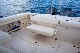 Grady-White FREEDOM 307 34 2023 Grady-White FREEDOM 307 35