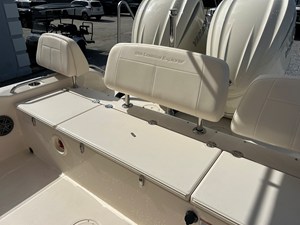 Grady-White 281 CE 14 2027 Grady-White 281 CE 15