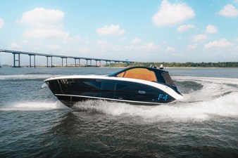 Sea Ray 370 Sundancer 2 2023 Sea Ray 370 Sundancer 3