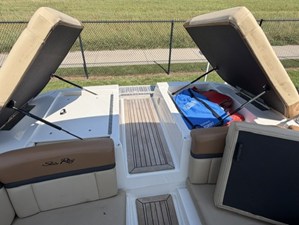 Sea Ray 270 SLX 4 2014 Sea Ray 270 SLX 5