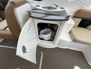 Sea Ray 270 SLX 14 2014 Sea Ray 270 SLX 15