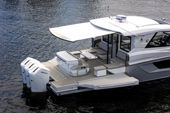 Cruisers Yachts 50 GLS OB 9 2026 Cruisers Yachts 50 GLS OB 10