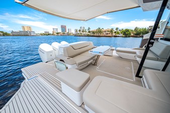 Cruisers Yachts 50 GLS OB 24 2026 Cruisers Yachts 50 GLS OB 25