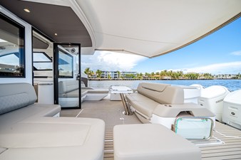 Cruisers Yachts 50 GLS OB 25 2026 Cruisers Yachts 50 GLS OB 26