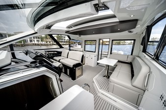 Cruisers Yachts 50 GLS OB 37 2026 Cruisers Yachts 50 GLS OB 38
