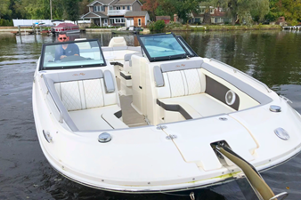 Sea Ray 290 SUNDECK 5 2016 Sea Ray 290 SUNDECK 6