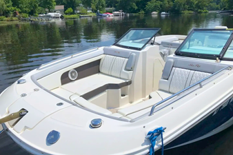Sea Ray 290 SUNDECK 6 2016 Sea Ray 290 SUNDECK 7