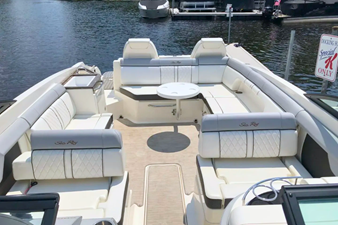 Sea Ray 290 SUNDECK 16 2016 Sea Ray 290 SUNDECK 17