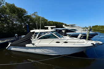 Boston Whaler 345 CONQUEST 2 2013 Boston Whaler 345 CONQUEST 3