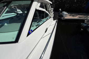 Boston Whaler 345 CONQUEST 8 2013 Boston Whaler 345 CONQUEST 9
