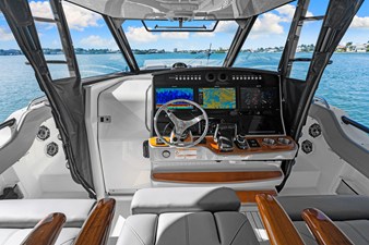 Boston Whaler 420 OUTRAGE 21 2023 Boston Whaler 420 OUTRAGE 22