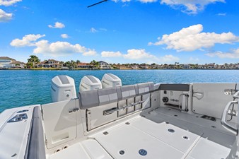 Boston Whaler 420 OUTRAGE 38 2023 Boston Whaler 420 OUTRAGE 39