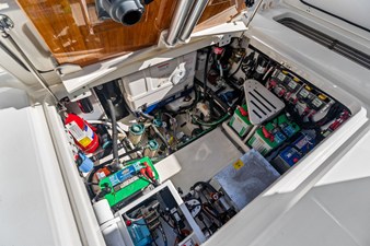 Boston Whaler 420 OUTRAGE 42 2023 Boston Whaler 420 OUTRAGE 43