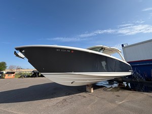 Tiara Yachts 43 LS 1 2022 Tiara Yachts 43 LS 2