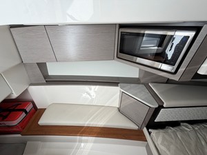 Tiara Yachts 43 LS 26 2022 Tiara Yachts 43 LS 27