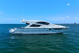 Mares 47 OUTBOARD EXPRESS CATAMARAN 2 2018 Mares 47 OUTBOARD EXPRESS CATAMARAN 3