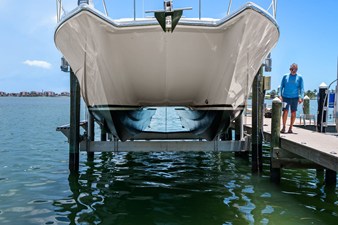 Mares 47 OUTBOARD EXPRESS CATAMARAN 63 2018 Mares 47 OUTBOARD EXPRESS CATAMARAN 64