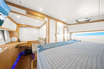 Mares 47 OUTBOARD EXPRESS CATAMARAN 68 2018 Mares 47 OUTBOARD EXPRESS CATAMARAN 69