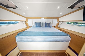 Mares 47 OUTBOARD EXPRESS CATAMARAN 73 2018 Mares 47 OUTBOARD EXPRESS CATAMARAN 74