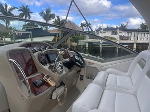 Sea Ray 320 Sundancer 16 2006 Sea Ray 320 Sundancer 17