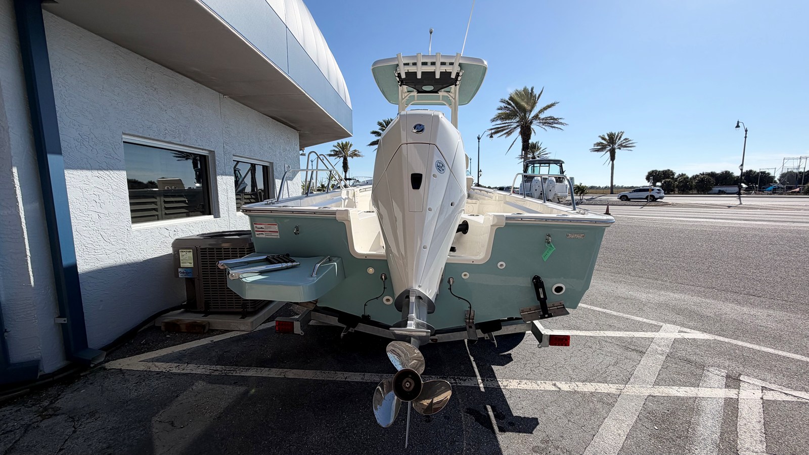 2026 Boston Whaler 210 Montauk 2