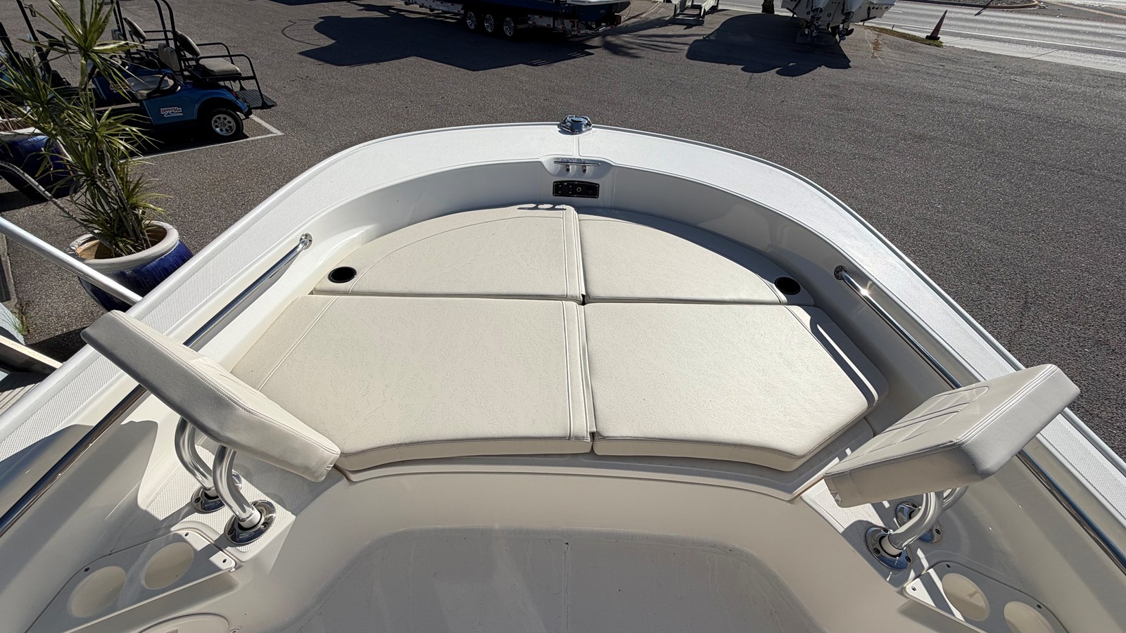2026 Boston Whaler 210 Montauk 15