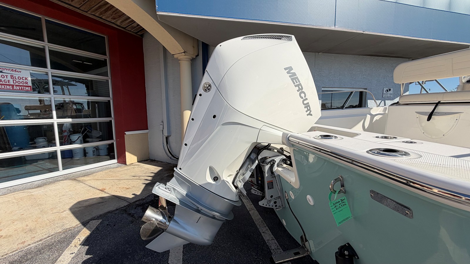 2026 Boston Whaler 210 Montauk 18