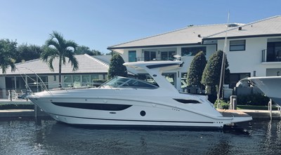 Sea Ray 350 SUNDANCER 3 2017 Sea Ray 350 SUNDANCER 4
