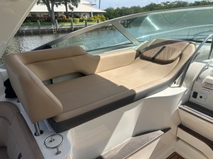 Sea Ray 350 SUNDANCER 15 2017 Sea Ray 350 SUNDANCER 16