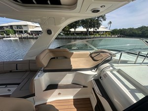 Sea Ray 350 SUNDANCER 16 2017 Sea Ray 350 SUNDANCER 17