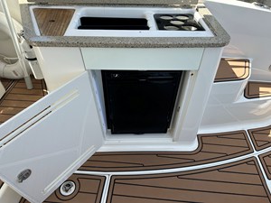 Sea Ray 350 SUNDANCER 28 2017 Sea Ray 350 SUNDANCER 29