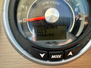 Sea Ray 350 SUNDANCER 51 2017 Sea Ray 350 SUNDANCER 52