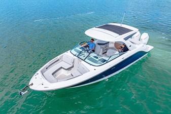 Sea Ray SLX 310 Outboard 15 2026 Sea Ray SLX 310 Outboard 16
