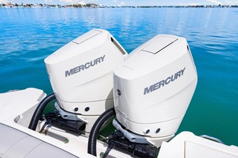 Sea Ray SLX 310 Outboard 26 2026 Sea Ray SLX 310 Outboard 27