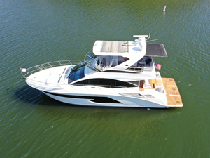 Sea Ray FLY 520 10 2018 Sea Ray FLY 520 11
