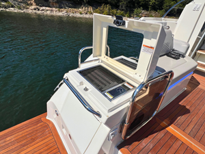 Sea Ray FLY 520 13 2018 Sea Ray FLY 520 14
