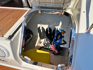 Sea Ray FLY 520 17 2018 Sea Ray FLY 520 18
