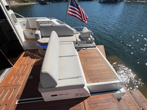 Sea Ray FLY 520 20 2018 Sea Ray FLY 520 21