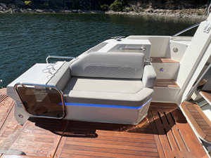 Sea Ray FLY 520 23 2018 Sea Ray FLY 520 24
